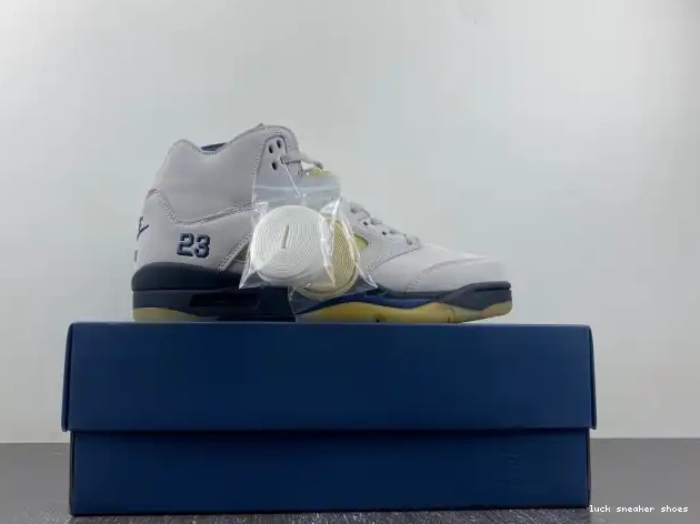 Cheap LUCY Maniere A Air Ma 5 Jordan FZ5758-004 x WMNS 0507